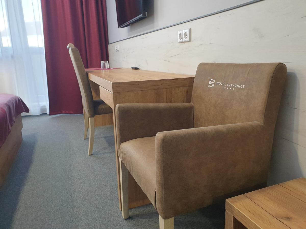 Hotel Strážnice Екстериор снимка